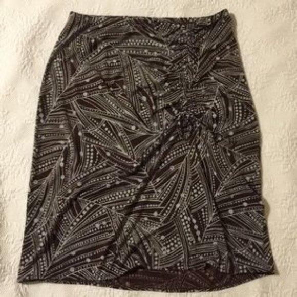Brown Knit Skirt - Picture 1 of 3